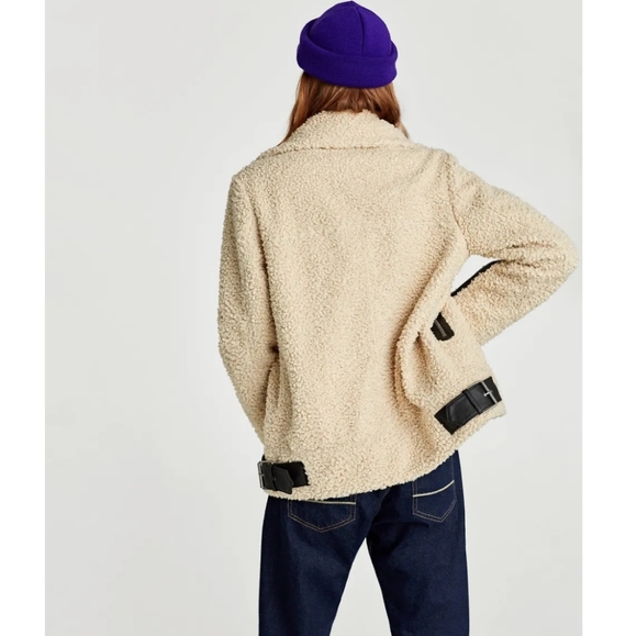 Zara Contrasting Faux Fur Shearling Jacket - Picture 4 of 13